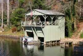 Wonderful over the boat slips bunkie and covered deck area. The vews would be terrific from the boathouse deck on a stary night. Not as common as they used to be on lake simcoe by Orillia, boathouses need careful inspection and repairs as they often cannot be replaced.