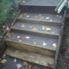 these uneven  homebuilt stairs down a hillside are<br />
just plain dangerous.